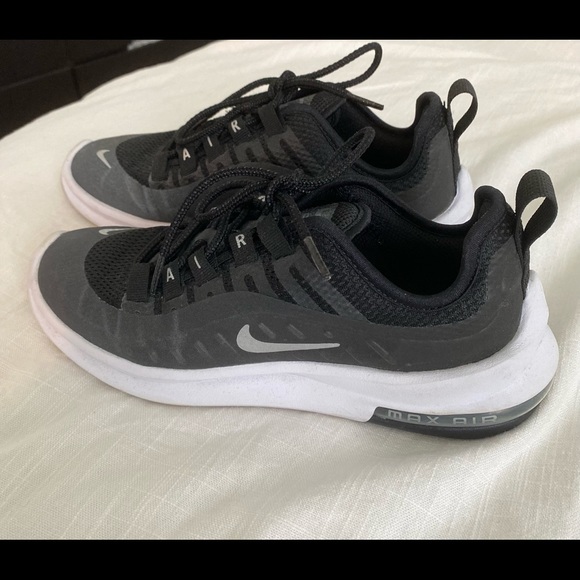 Nike Max Air Women shoes - Picture 2 of 4